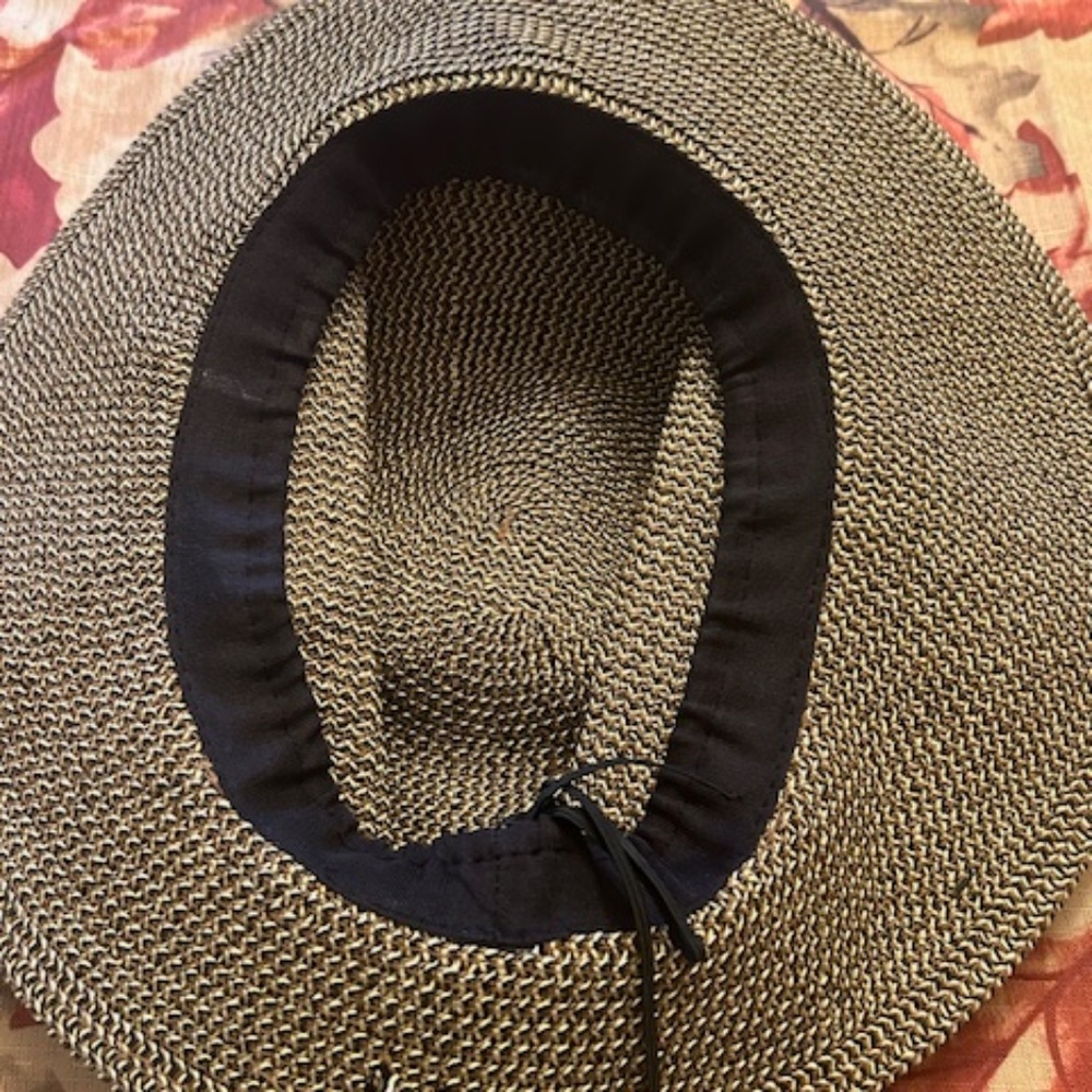 Hat - Picture 7 of 7